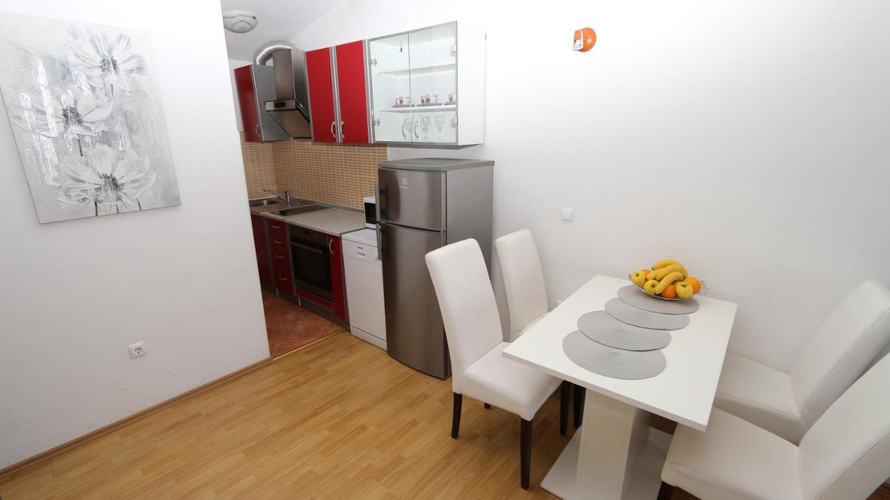 Mamma Mia Apartments Makarska Exterior foto